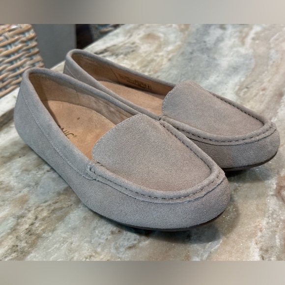Women’s VIONIC Debbie grey suede leather slip on loafers- Size 9 - Picture 4 of 12